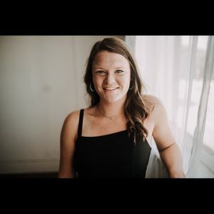 Meet your Posher, Elle